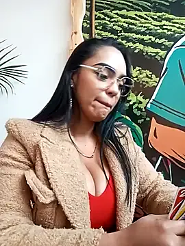 SofiaSins – webcam model profile photo Image 11