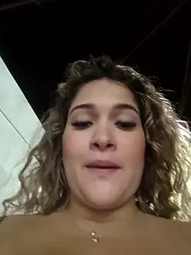 British_EmJess – webcam model profile photo Image 8