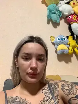 sarabecker – webcam model profile photo Image 9