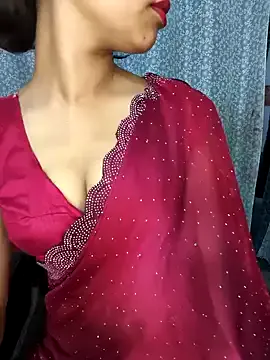 MartinaCroxx – webcam model profile photo Image 4