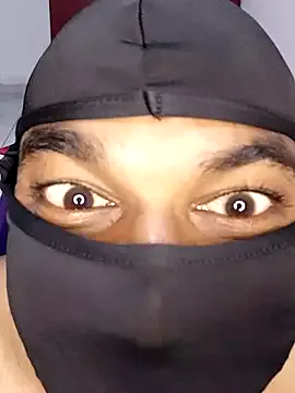 GlamGran – webcam model profile photo Image 15