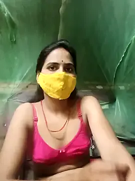 British_EmJess – webcam model profile photo Image 13