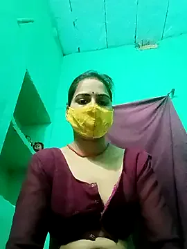 British_EmJess – webcam model profile photo Image 4