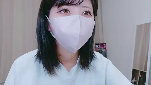 TyleneBuck – webcam model profile photo Image 4