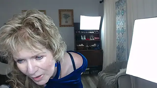 NatashaRouge – webcam model profile photo Image 16