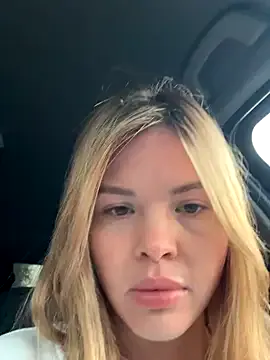 pinkys-slave – webcam model profile photo Image 12