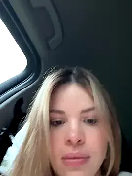 pinkys-slave – webcam model profile photo Image 6