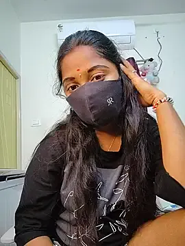 couple-tats – webcam model profile photo Image 15