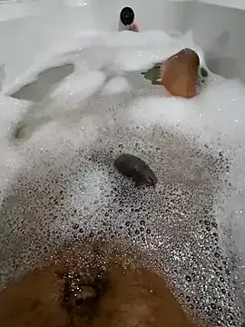 max04 – webcam model profile photo Image 6