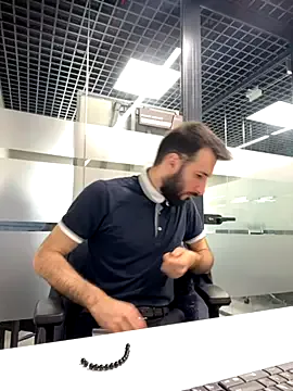 SilviaPastori – webcam model profile photo Image 2