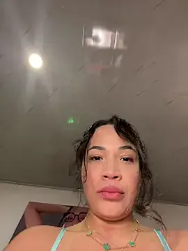SQUIRTINGQUEEN11 Image 16