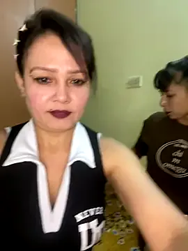 LekfullKitten – webcam model profile photo Image 7