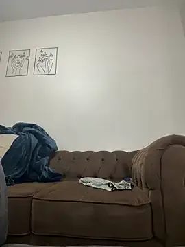 LorrySkye – webcam model profile photo Image 2