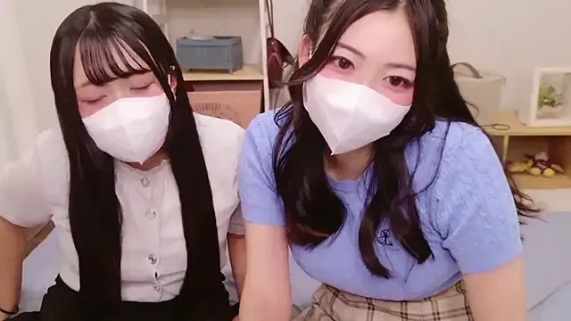 UKRaunchyRobyn – webcam model profile photo Image 14