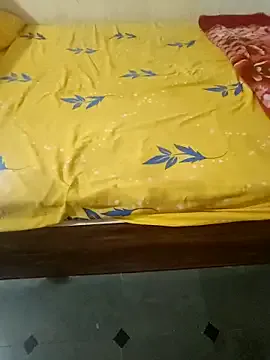 LoraDevine – webcam model profile photo Image 6