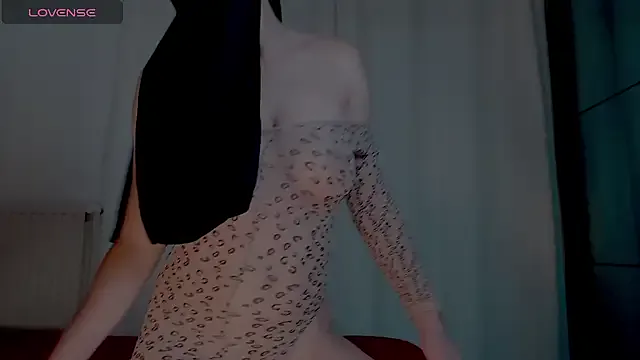 merlen3 – webcam model profile photo Image 7