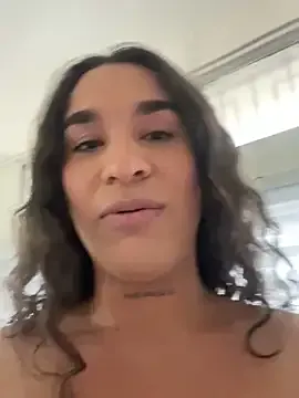 touch_me_if_you_can – webcam model profile photo Image 10