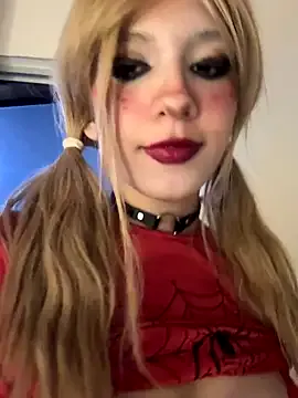 LizzieGreyX – webcam model profile photo Image 12