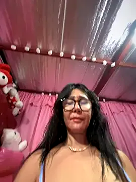 Jasmine_Whitee – webcam model profile photo Image 9