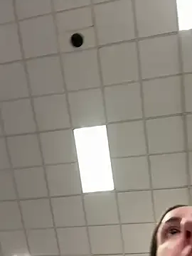 Marshmallow7 – webcam model profile photo Image 4