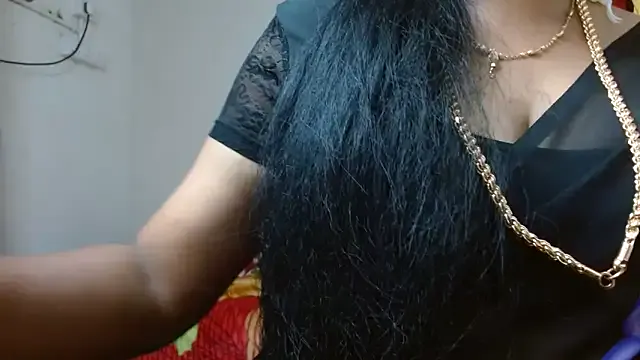 SofiaSins – webcam model profile photo Image 16