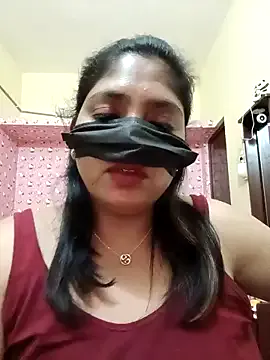 Nataly_Blonde – webcam model profile photo Image 8