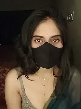 Nataly_Blonde – webcam model profile photo Image 2