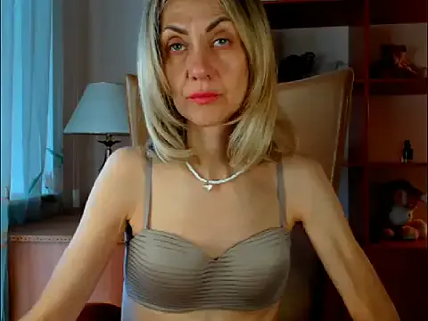 Madison01 – webcam model profile photo Image 17