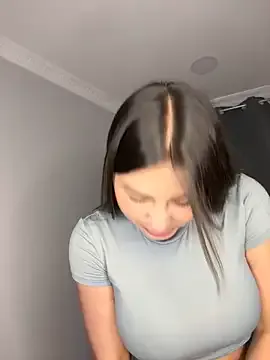 BrookeBratXO – webcam model profile photo Image 18