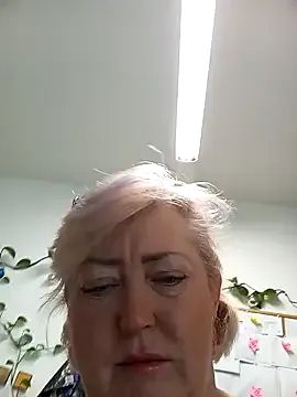 Ellalouisee89 – webcam model profile photo Image 8