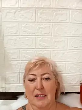 Ellalouisee89 – webcam model profile photo Image 9