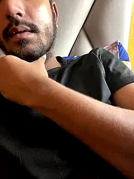 KrissyQueen – webcam model profile photo Image 18