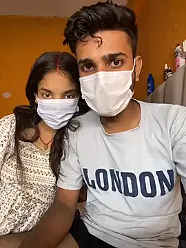 KrissyQueen – webcam model profile photo Image 7