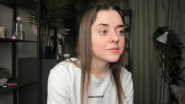 SilviaPastori – webcam model profile photo Image 10