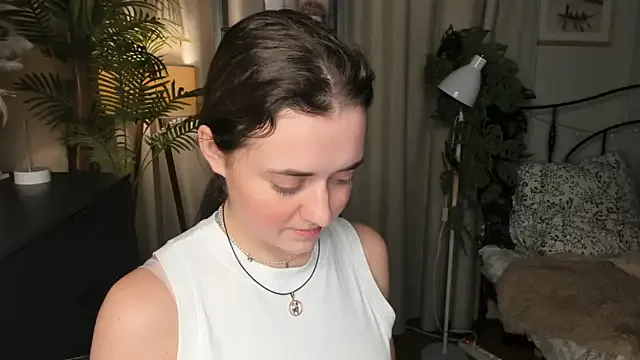 SilviaPastori – webcam model profile photo Image 13