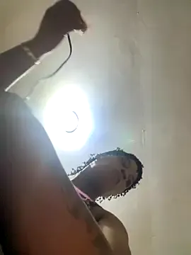 MartinaCroxx – webcam model profile photo Image 18