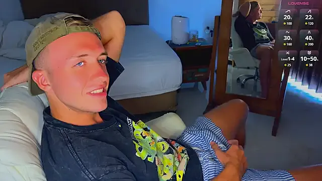 blondeangel_4u2 – webcam model profile photo Image 19