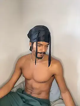 BlondeScarlettx – webcam model profile photo Image 8