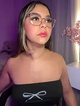 Chelsi16 – webcam model profile photo Image 18