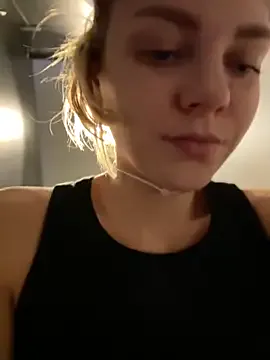 Sandra-a – webcam model profile photo Image 16