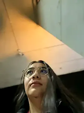 vaneelee Image 5