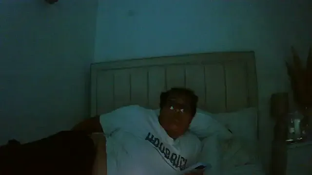 HopeHeaven – webcam model profile photo Image 4