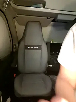 Plohishi2 – webcam model profile photo Image 3