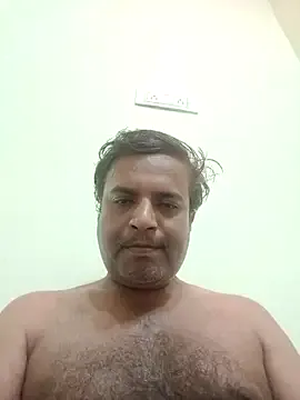 British_EmJess – webcam model profile photo Image 2