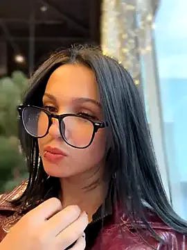 fieryfierysex – webcam model profile photo Image 2