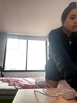 Anesteishen – webcam model profile photo Image 2