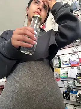 Anesteishen – webcam model profile photo Image 8