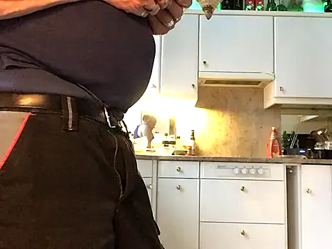 BlondeScarlettx – webcam model profile photo Image 3