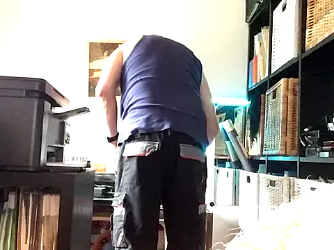 BlondeScarlettx – webcam model profile photo Image 6