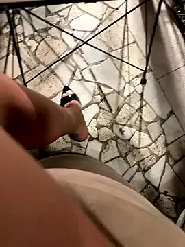 FlyingDutchmana – webcam model profile photo Image 10